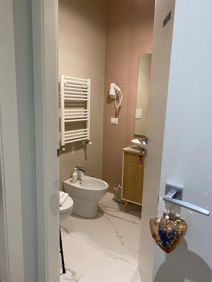 La Casa Di Alan Hotel Terni Luaran gambar