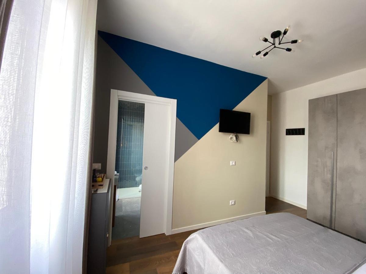 La Casa Di Alan Hotel Terni Luaran gambar