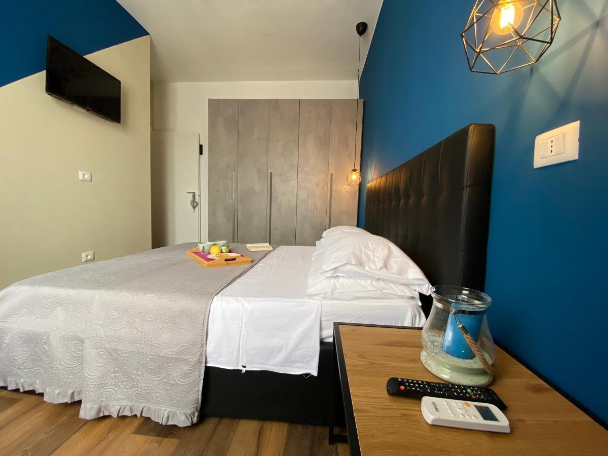 La Casa Di Alan Hotel Terni Luaran gambar