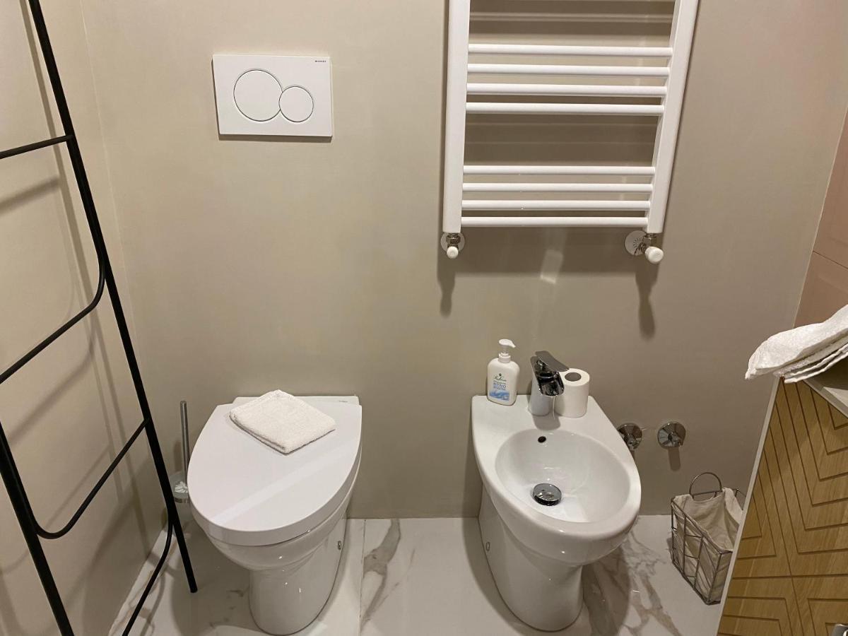 La Casa Di Alan Hotel Terni Luaran gambar