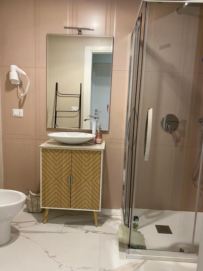 La Casa Di Alan Hotel Terni Luaran gambar